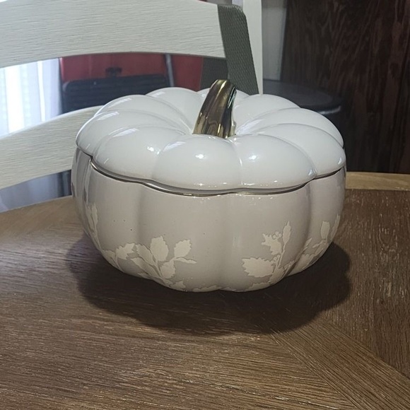 NEW Thyme and Table Pumpkin Soup Tureen - Picture 3 of 3